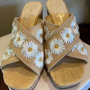 Jessica Simpson Daisy Raffia Wedges 7.5
